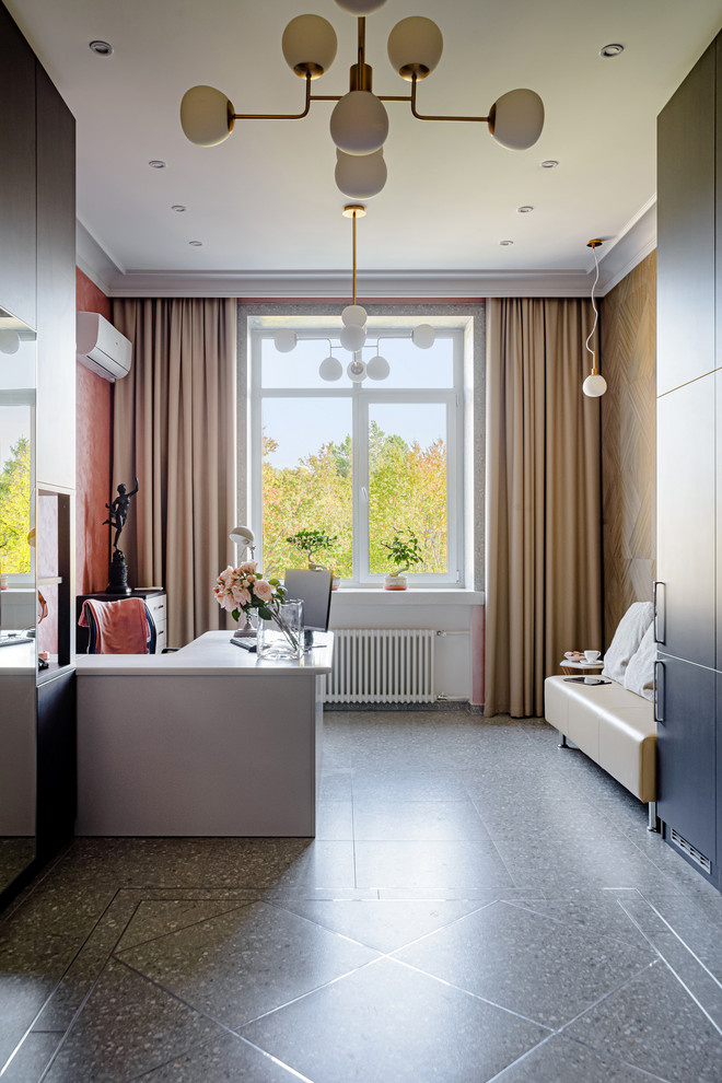 Кабинет директора и приемная в Институте Катализа СоРАН в Академгородке