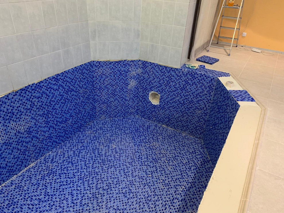 Бассейн "до" и "после"