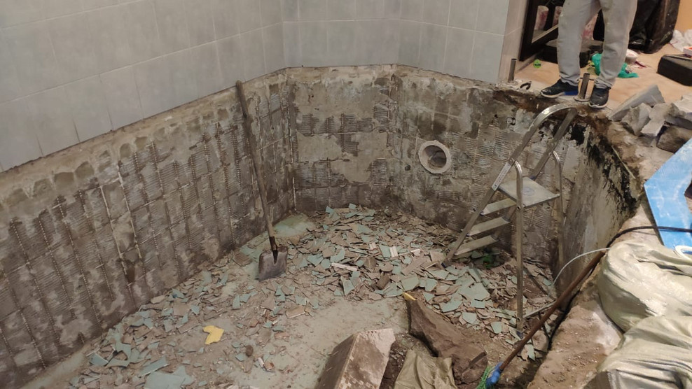 Бассейн "до" и "после"