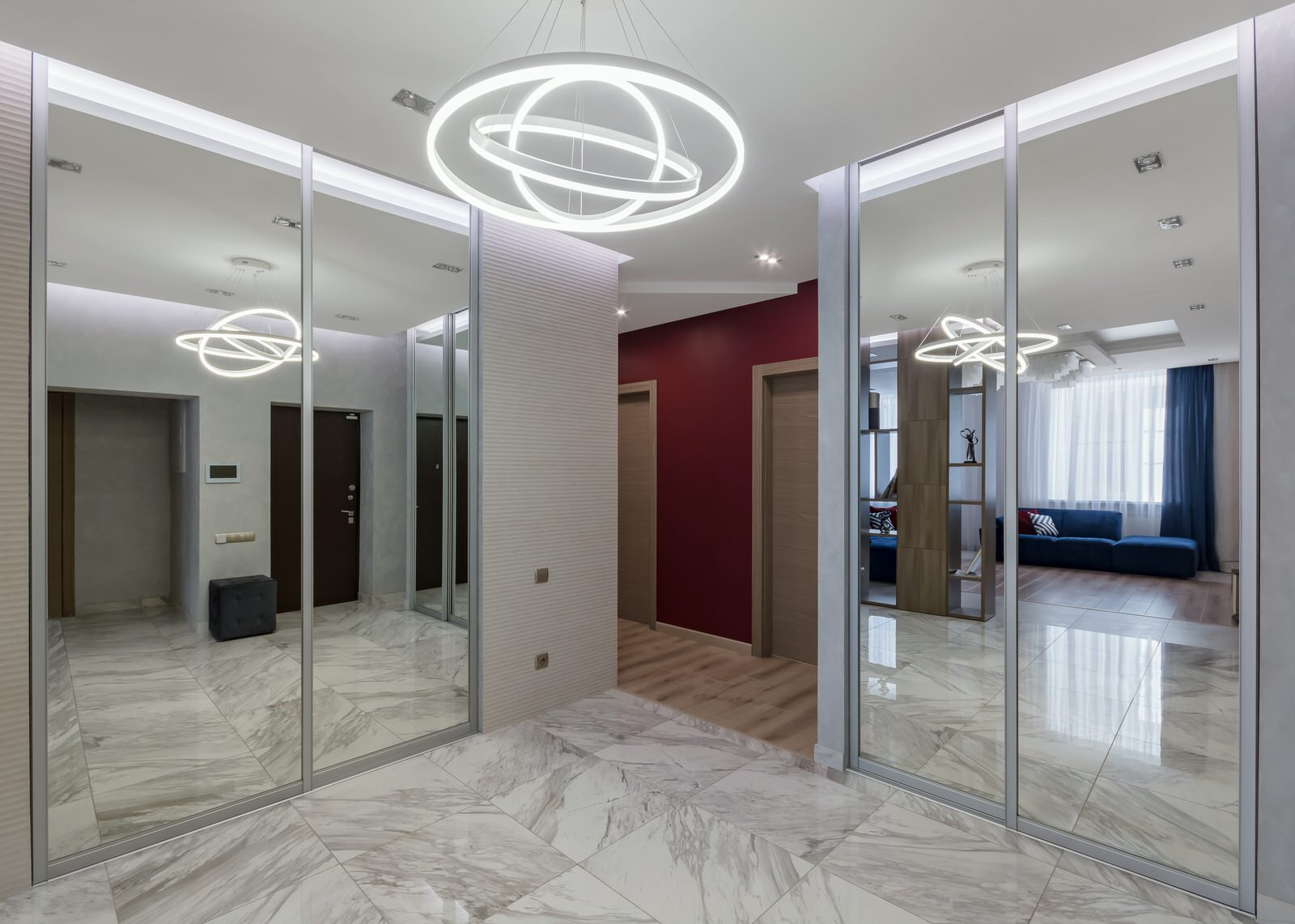 Софт-минимализм с яркими акцентами