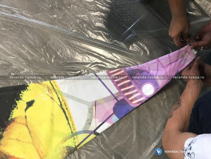 Дизайн потолка: необычная декоративная конструкция из натяжных парусов