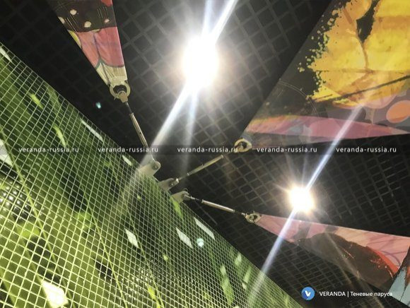 Дизайн потолка: необычная декоративная конструкция из натяжных парусов