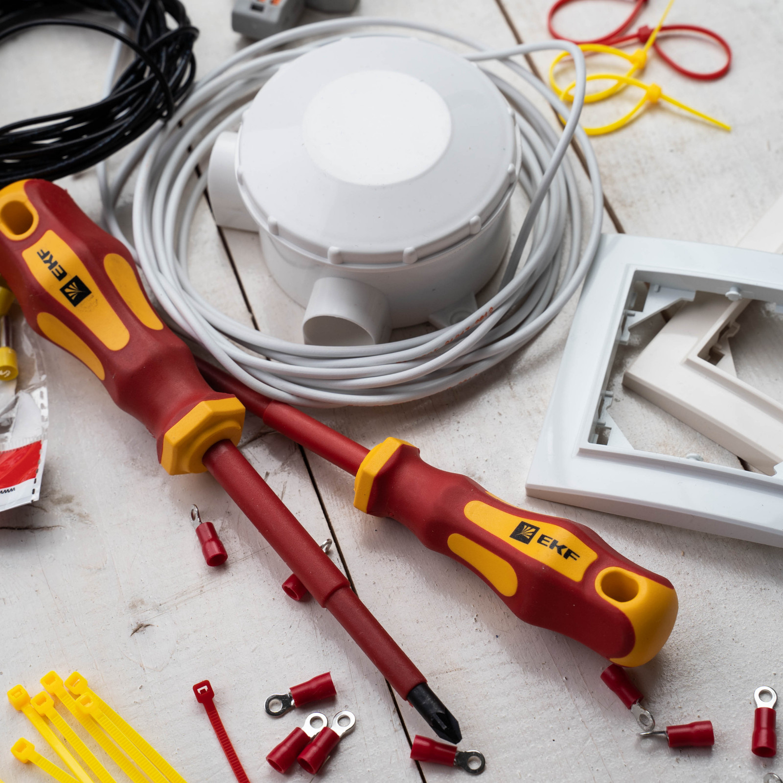 Продукция EKF