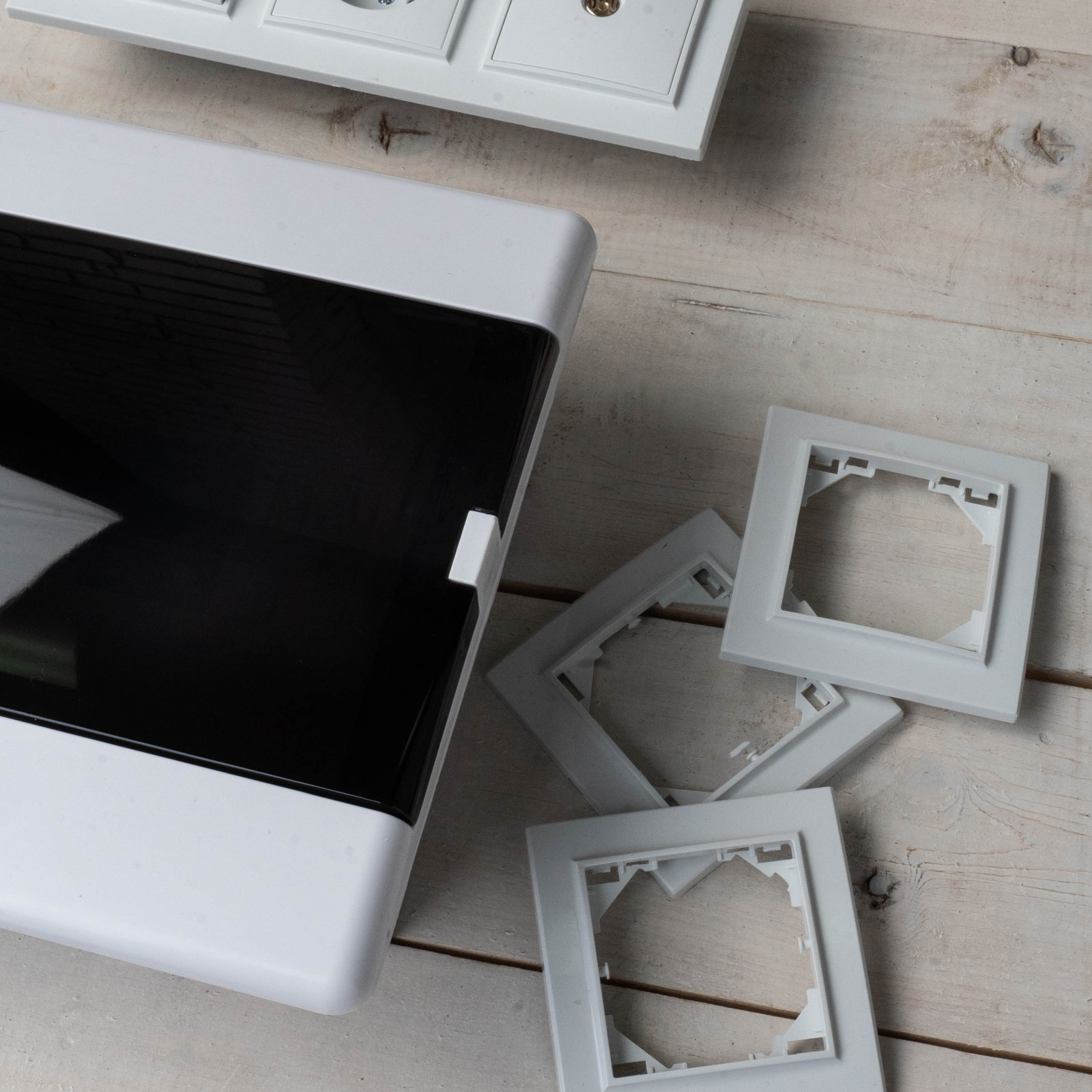 Распределительные щиты EKF