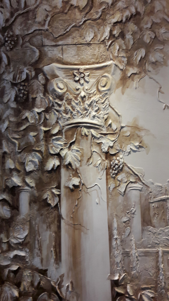 Цветной барельеф в кухне. Частный дом