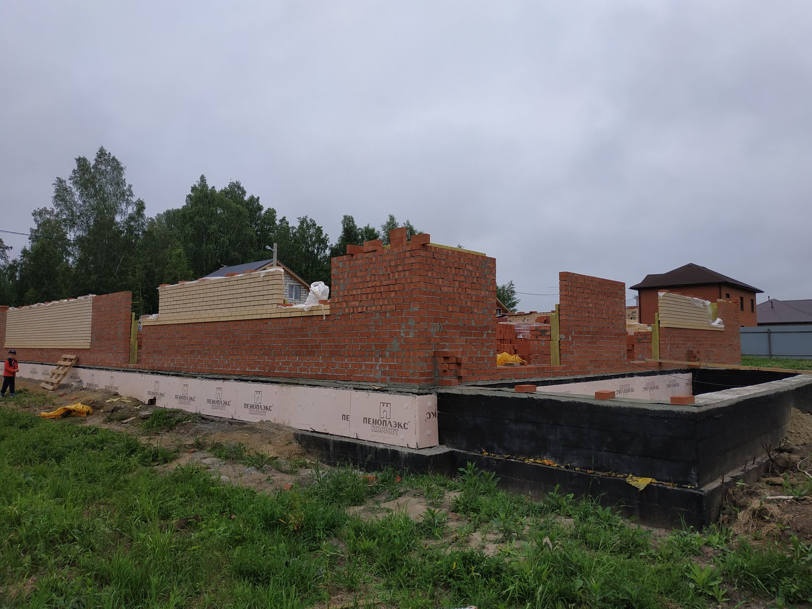 Строительство жилого дома в г. Новосибирск п. Близкий