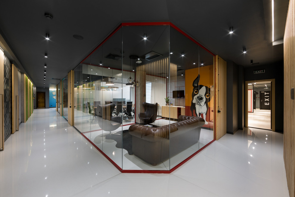 ОФИС ДЛЯ КОМПАНИИ M DEVELOPMENT