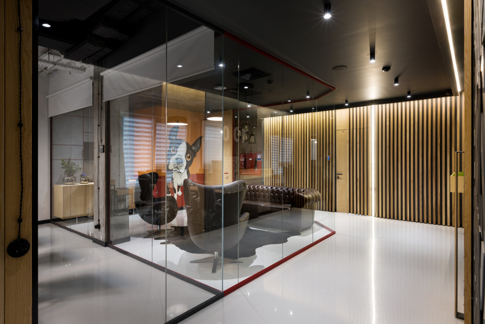 ОФИС ДЛЯ КОМПАНИИ M DEVELOPMENT