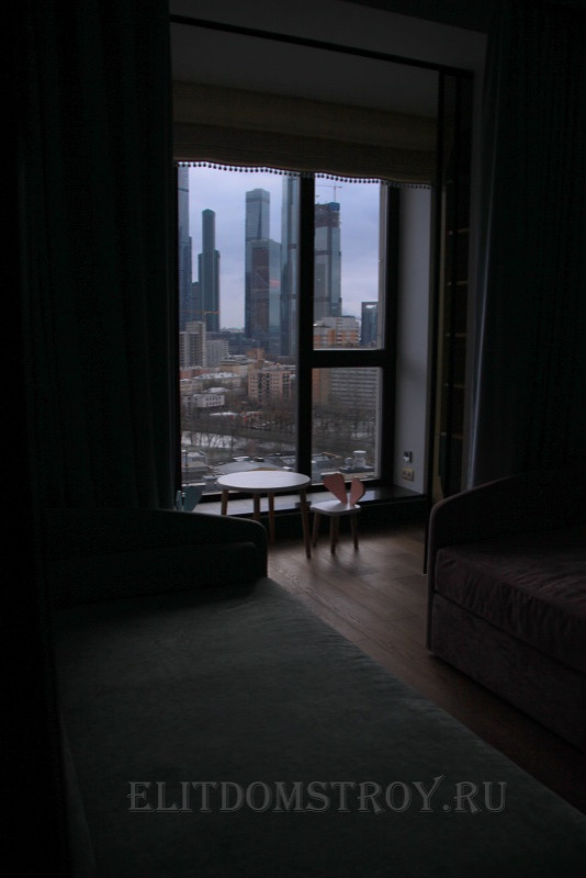 Современная квартира для семьи с двумя детьми