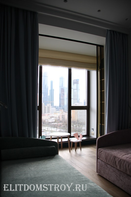 Современная квартира для семьи с двумя детьми