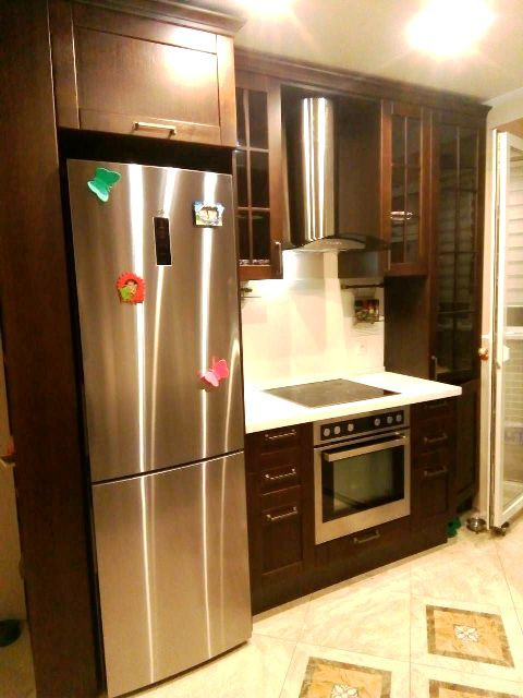 Кухня городская классика из массива дуба для г.Ноябрьска