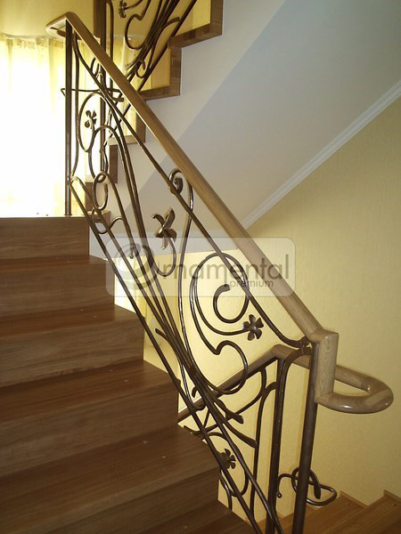 Декоративные элементы в частном доме