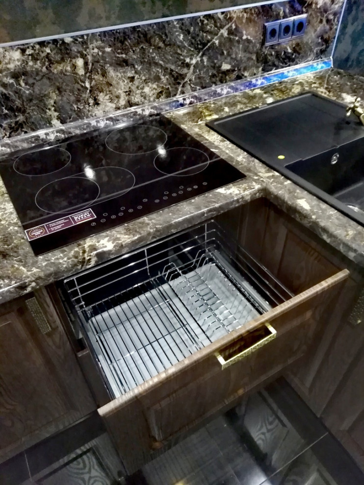 Кухня П-образная классика