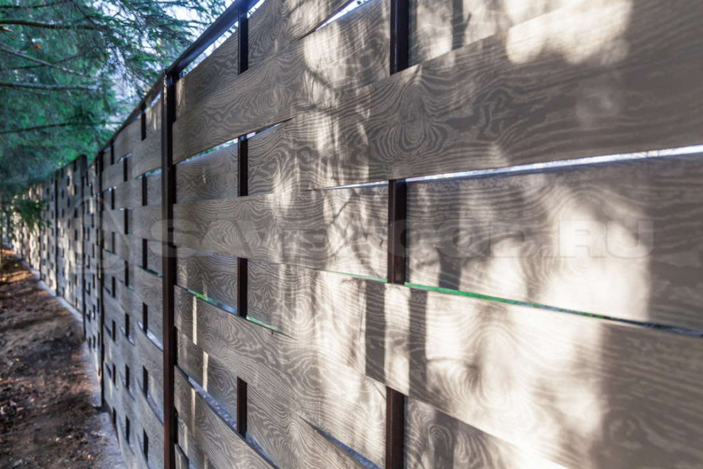 Заборы из ДПК