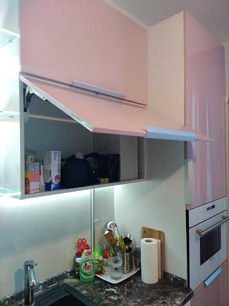 Кухня Эмаль /акрилл