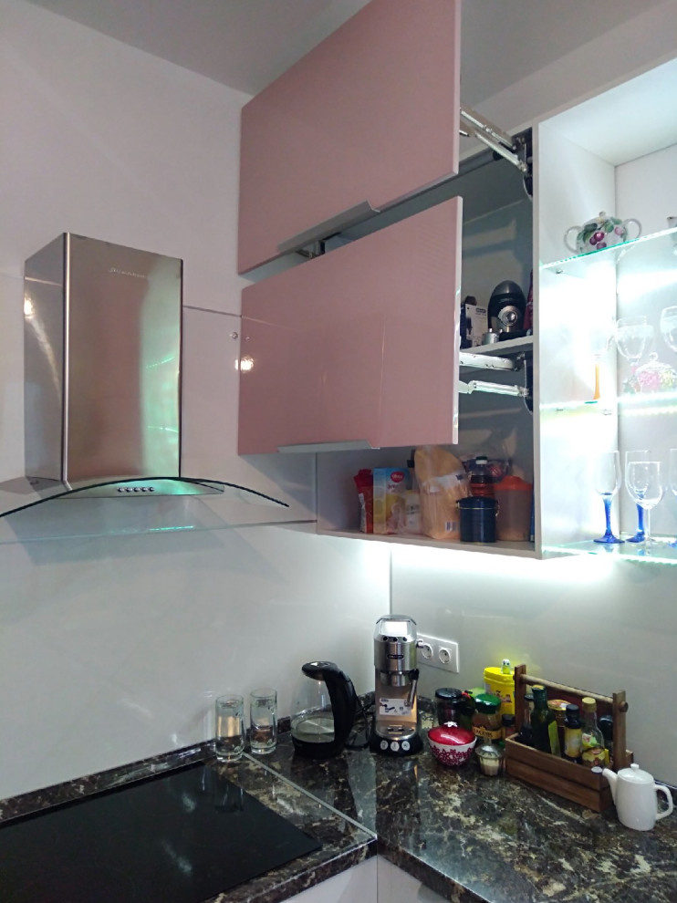 Кухня Эмаль /акрилл