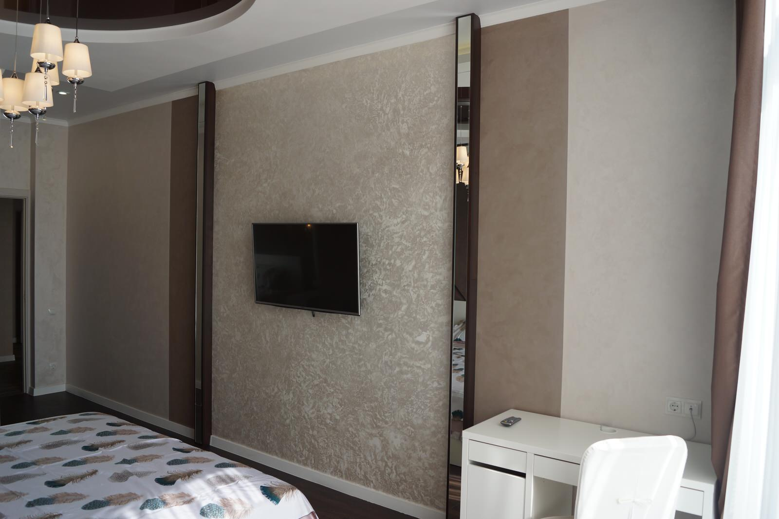 Трешка ЖК Кристал