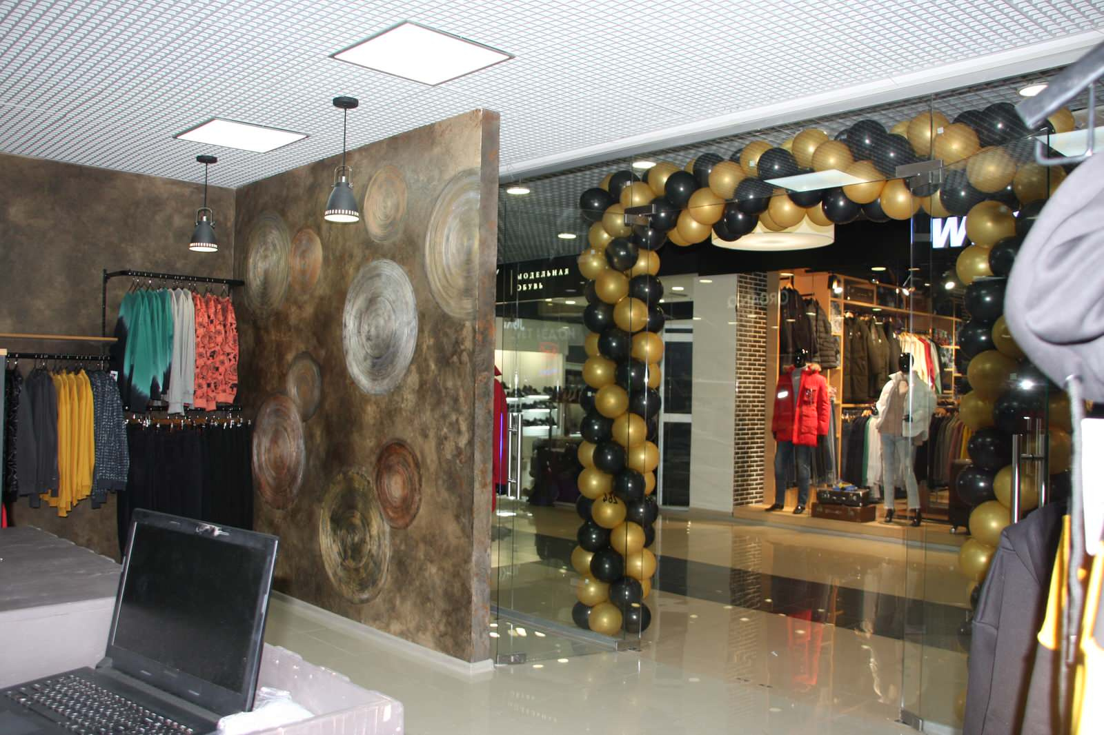 Роспись стен