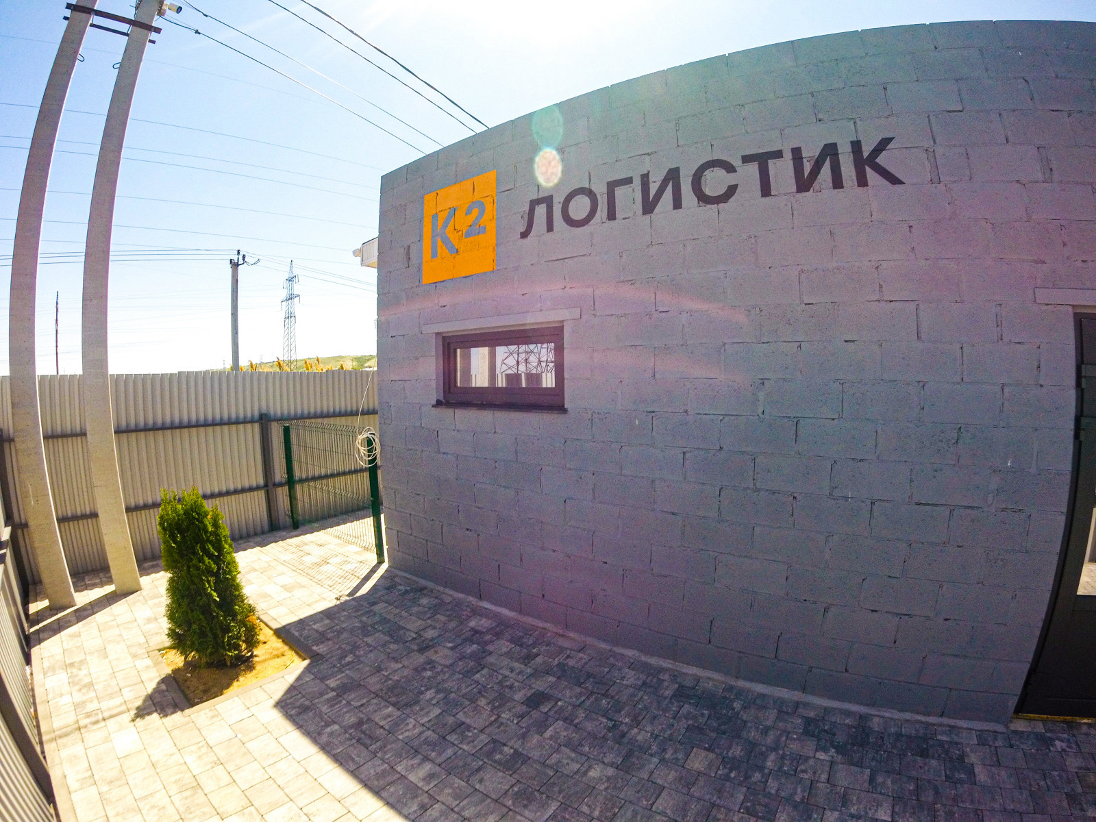 Трафаретная роспись для крупной логистической компании "К2 Логистик"
