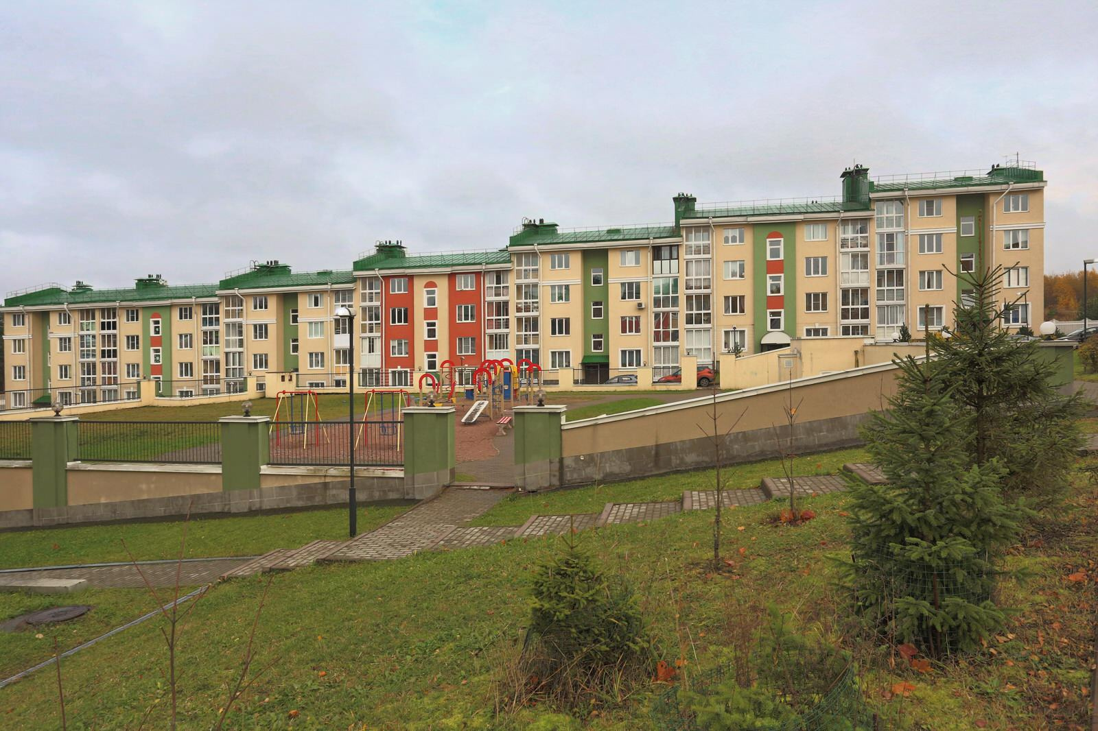 Трехкомнатная квартира во Всеволожске