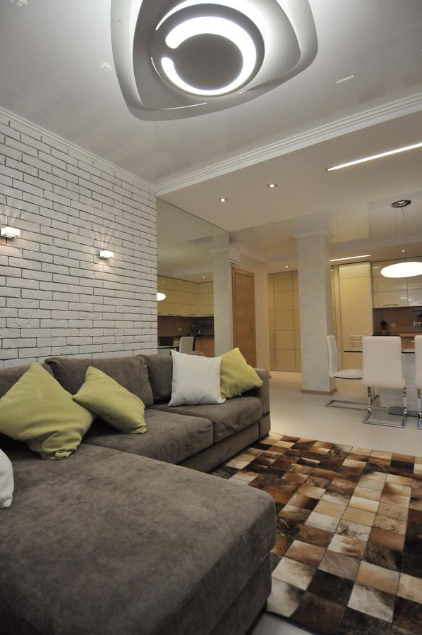 Четырехкомнатная квартира во Флетхаусе