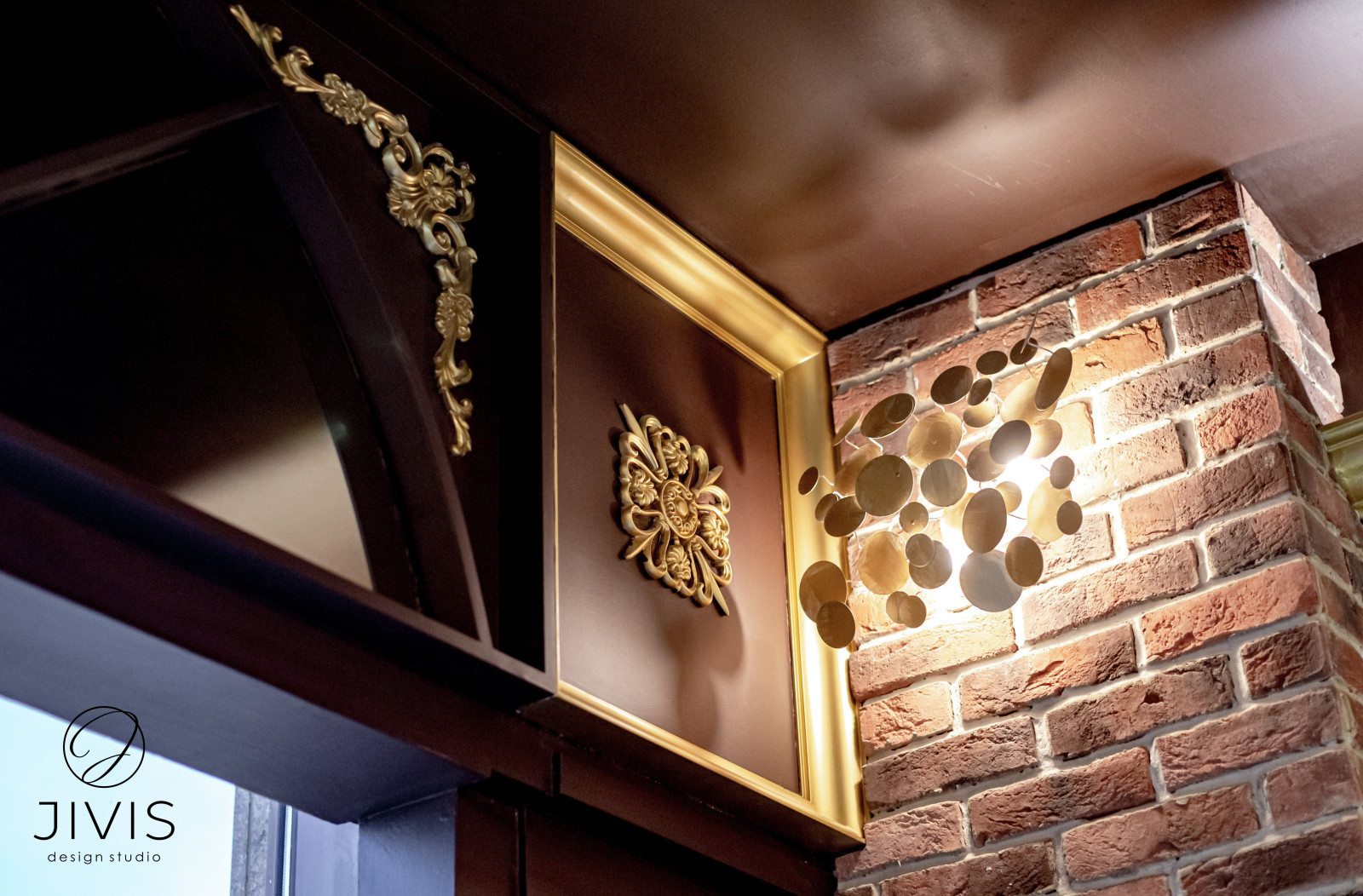 Ресторан The Soho (торшер, декор)
