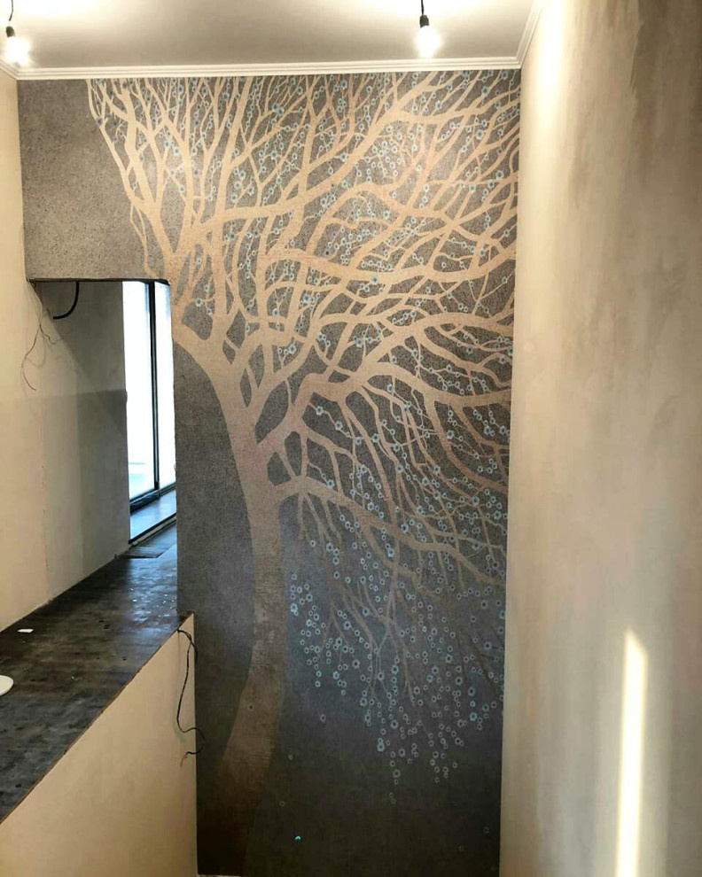 Фото в процессе монтажа фресок La Stanza в частном загородном доме