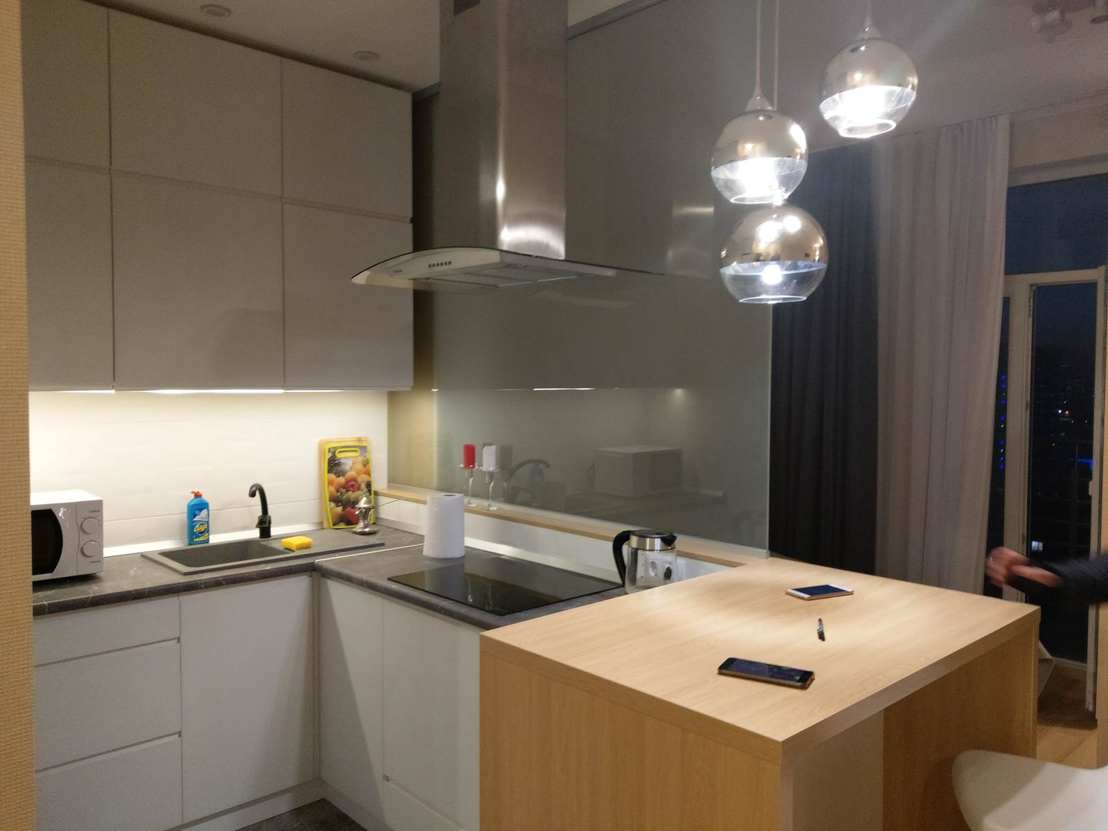 Avant et après. Projet de design pour le studio