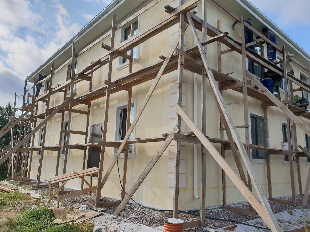 Отделка загородного дома Петродворец