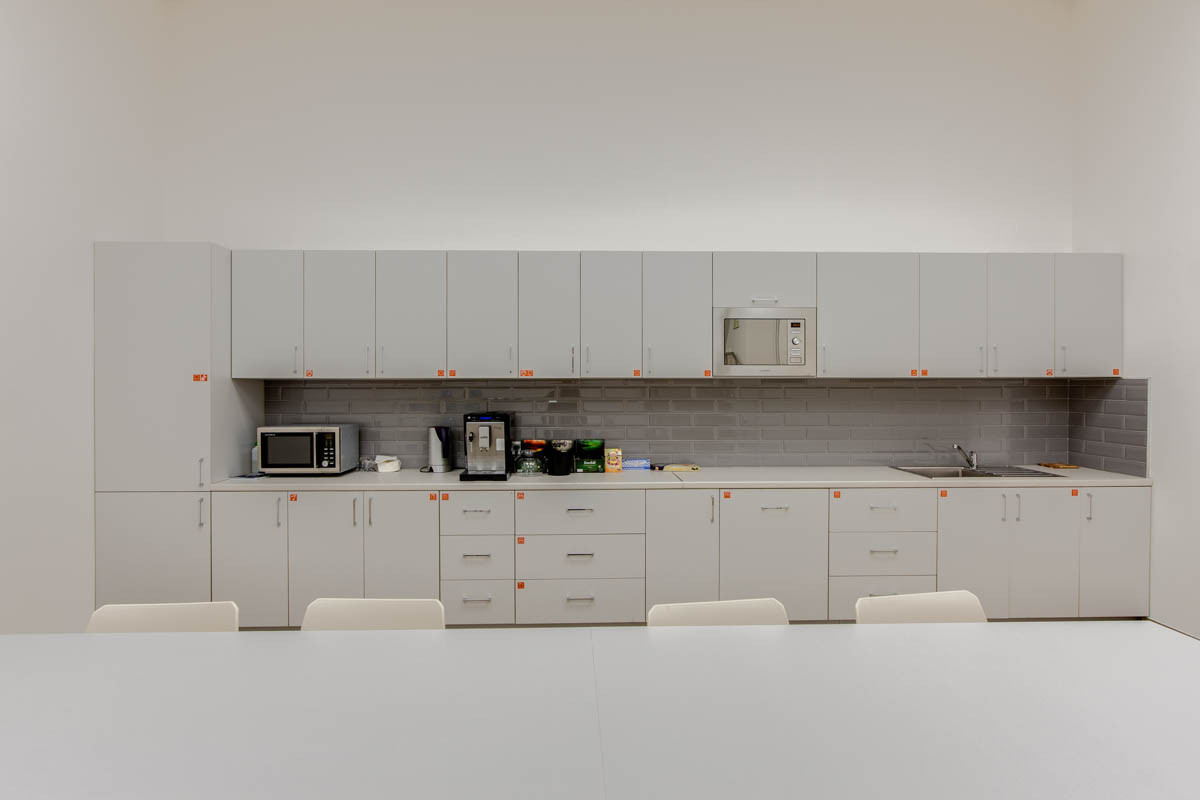 Офис компании ренишоу