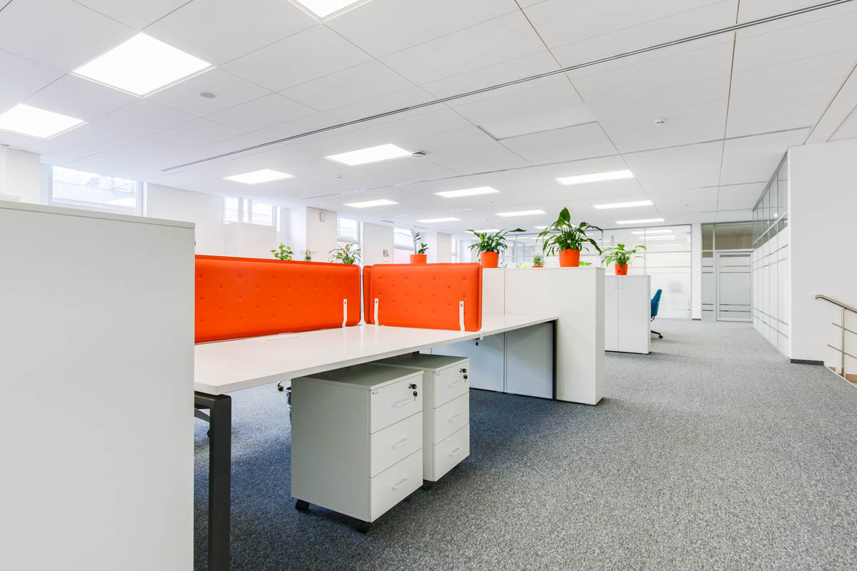 Офис компании ренишоу