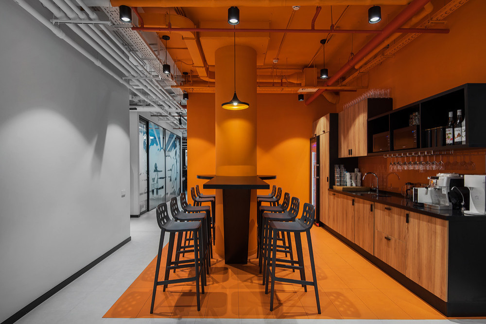 Офис компании Aviasales