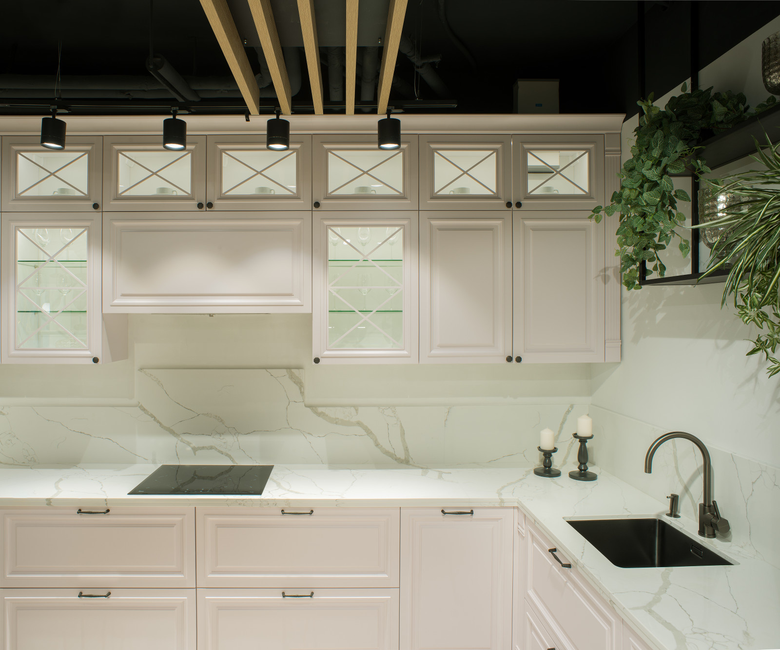 Шоурум салона кухонь Станнум