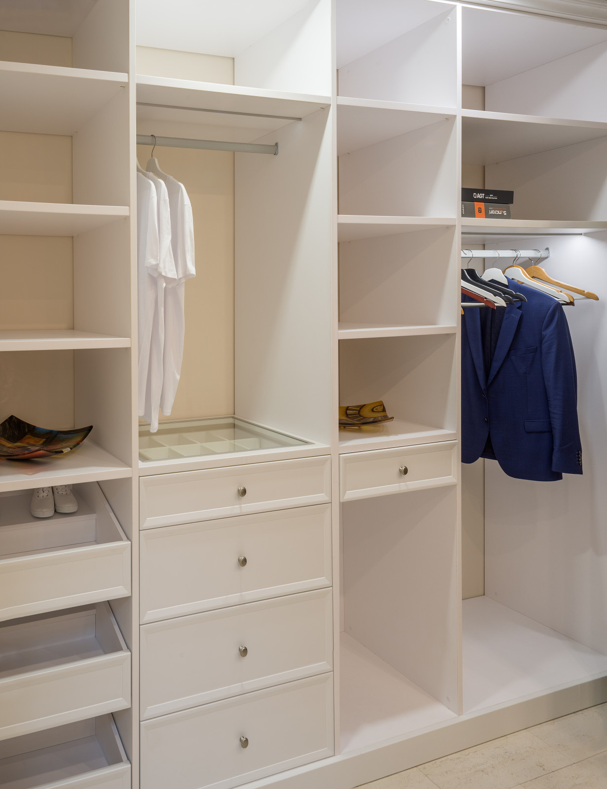 Шоурум салона кухонь Станнум