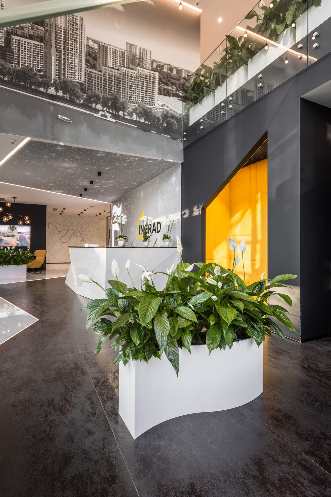 Цветочные композиции для украшения интерьеров домов, квартир и офисов.