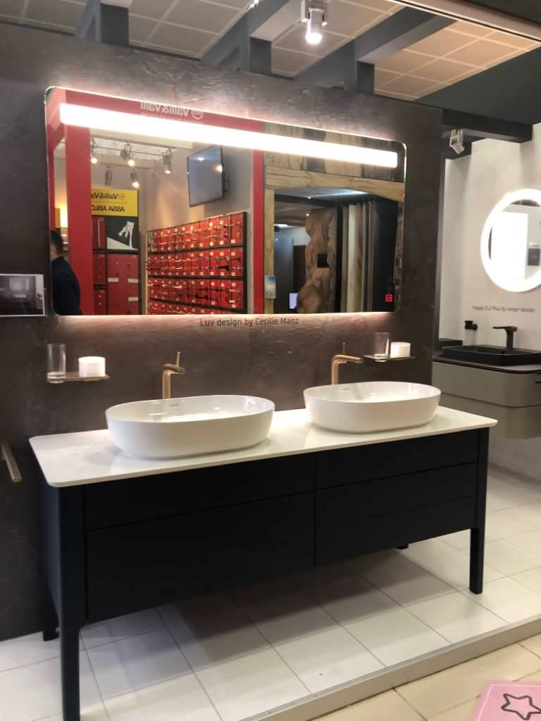 Фото с наших новых монобрендовых зон с Экпостроя ЦДиИ