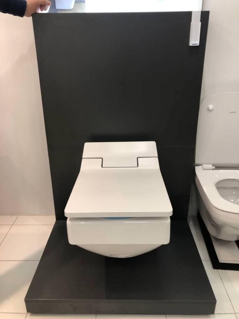 Фото с наших новых монобрендовых зон с Экпостроя ЦДиИ