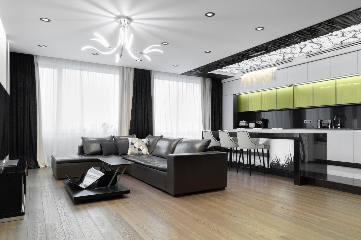 Тихвинская, 39