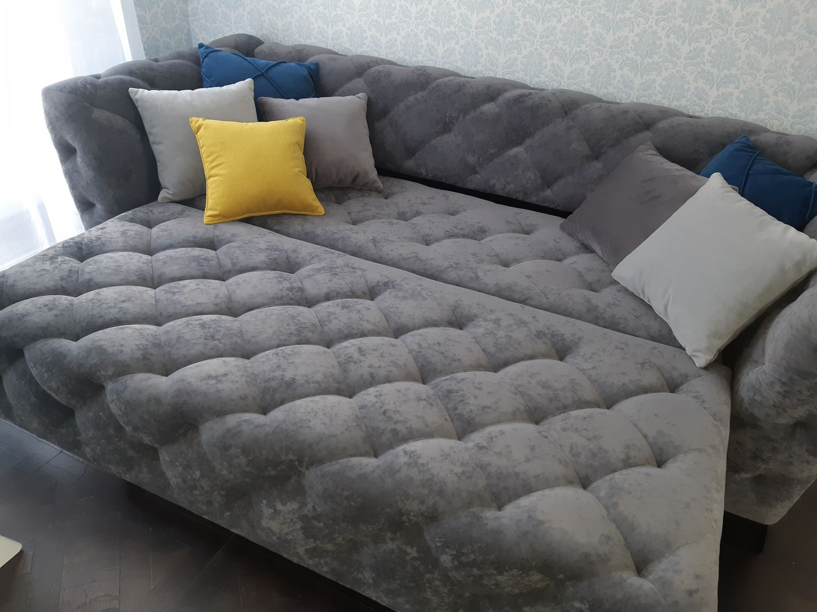 Диван изготовлен по фото