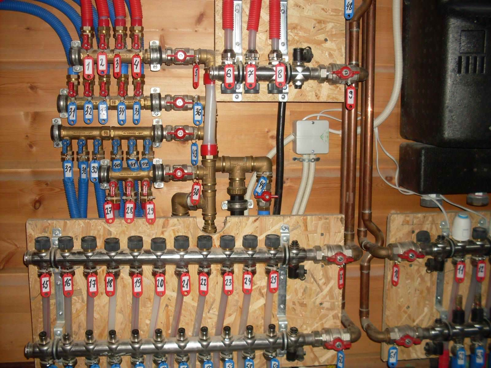 Обложка проекта: Рехау