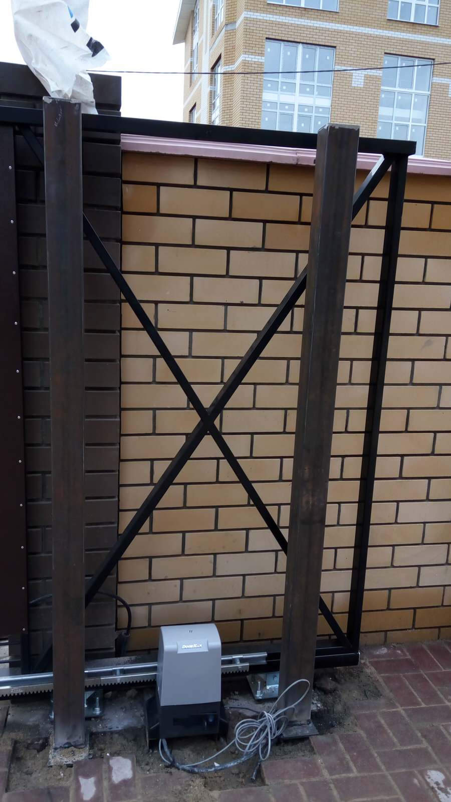 откатные кованые ворота, кованая калитка