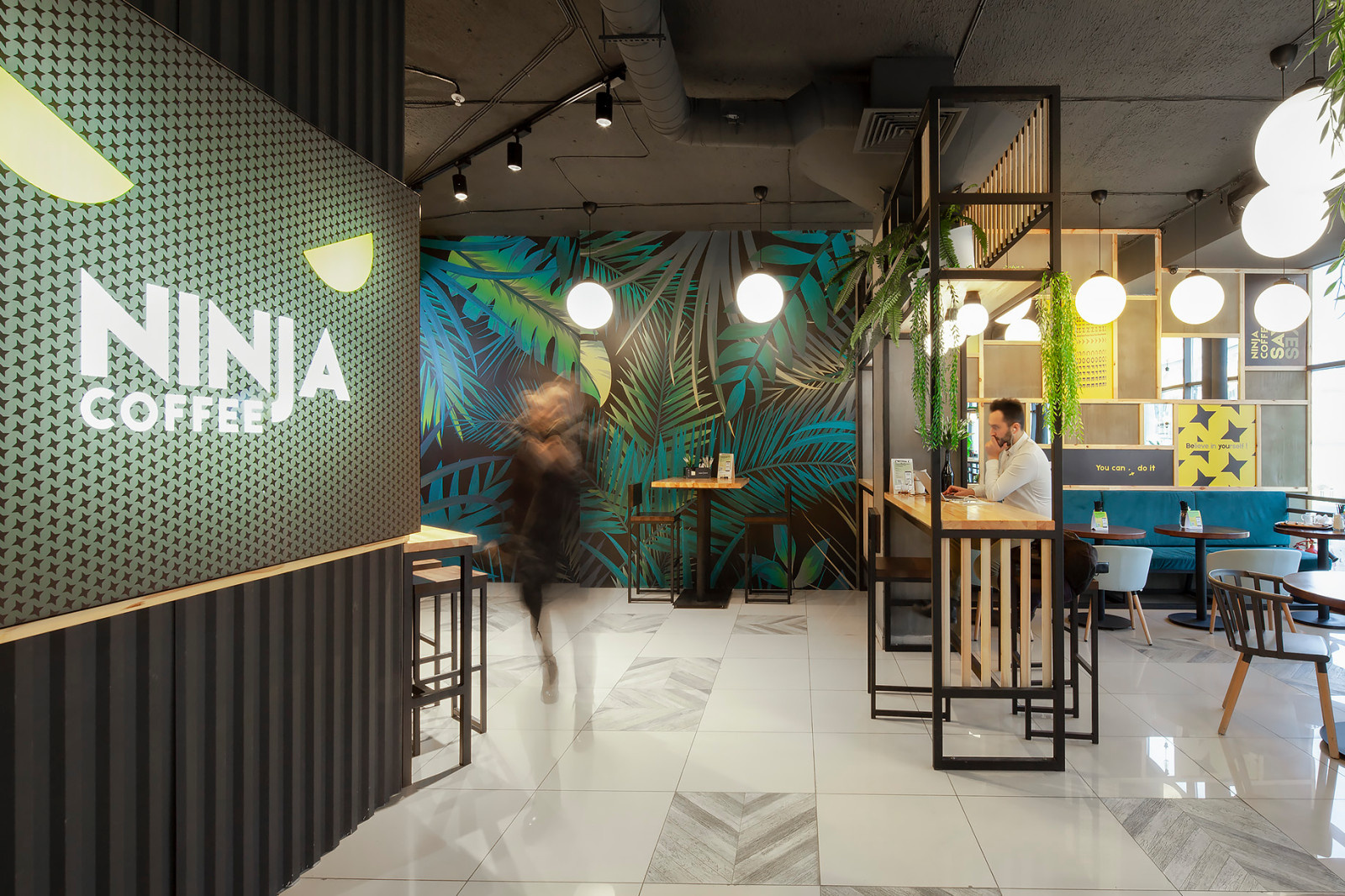 Дизайн интерьера ФУДКОРТА в тц Успенский