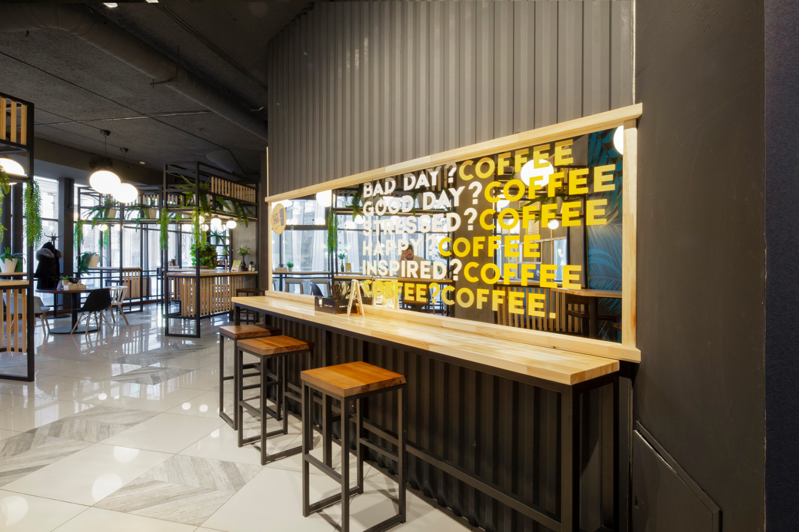 Дизайн интерьера ФУДКОРТА в тц Успенский