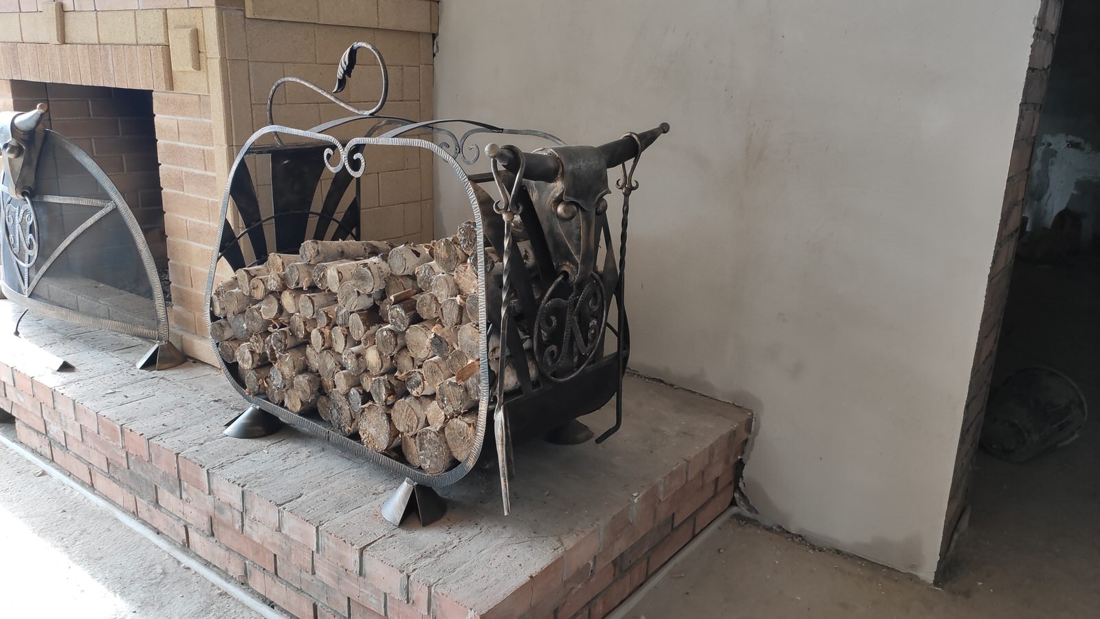 каминные аксессуары