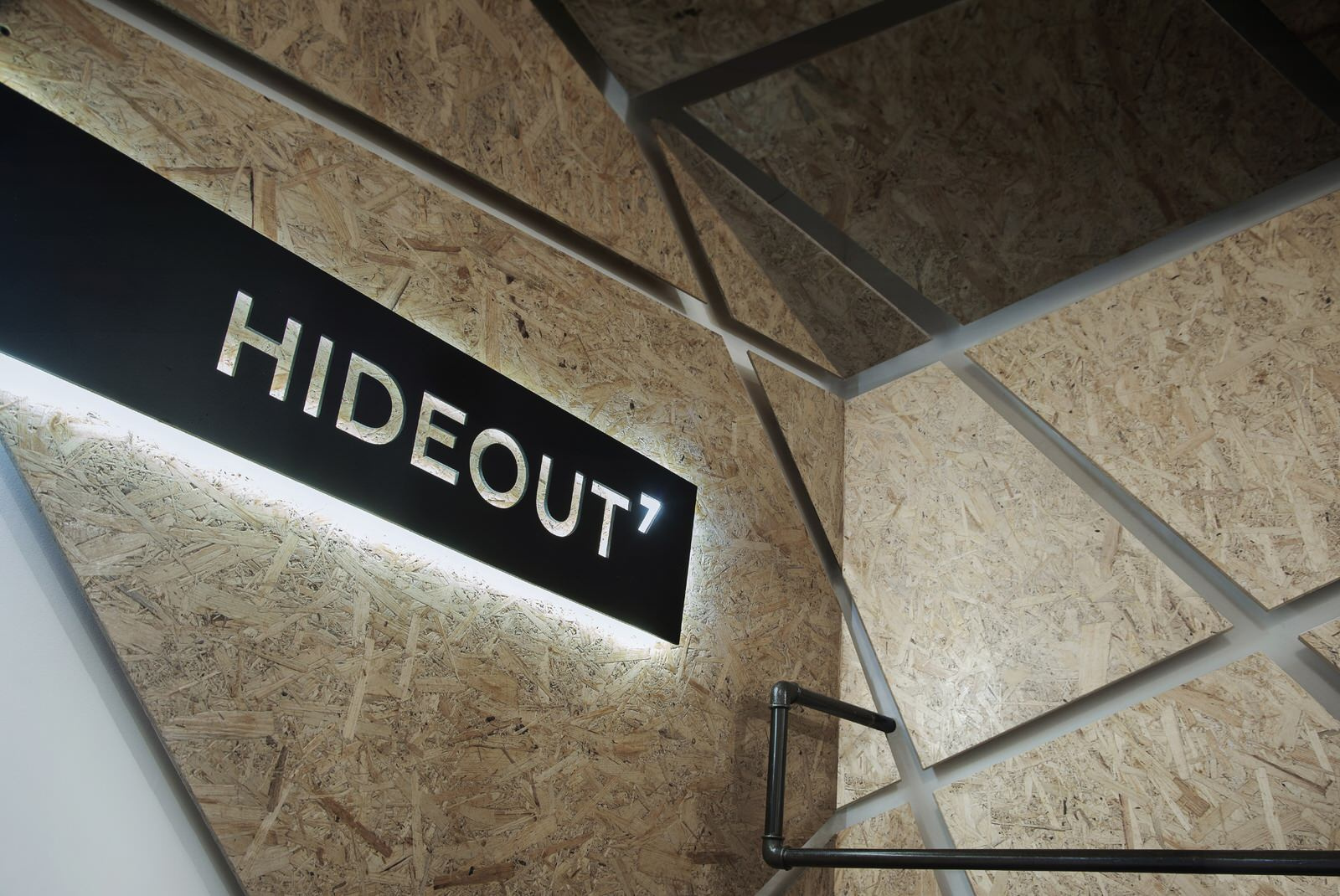 HIDEOUT 7 | showroom