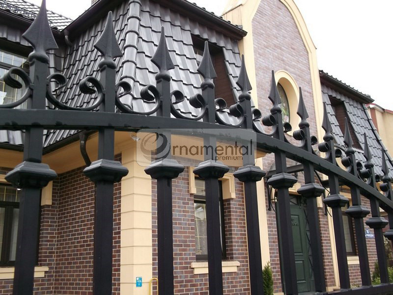 Калитка и ограждение для частного дома