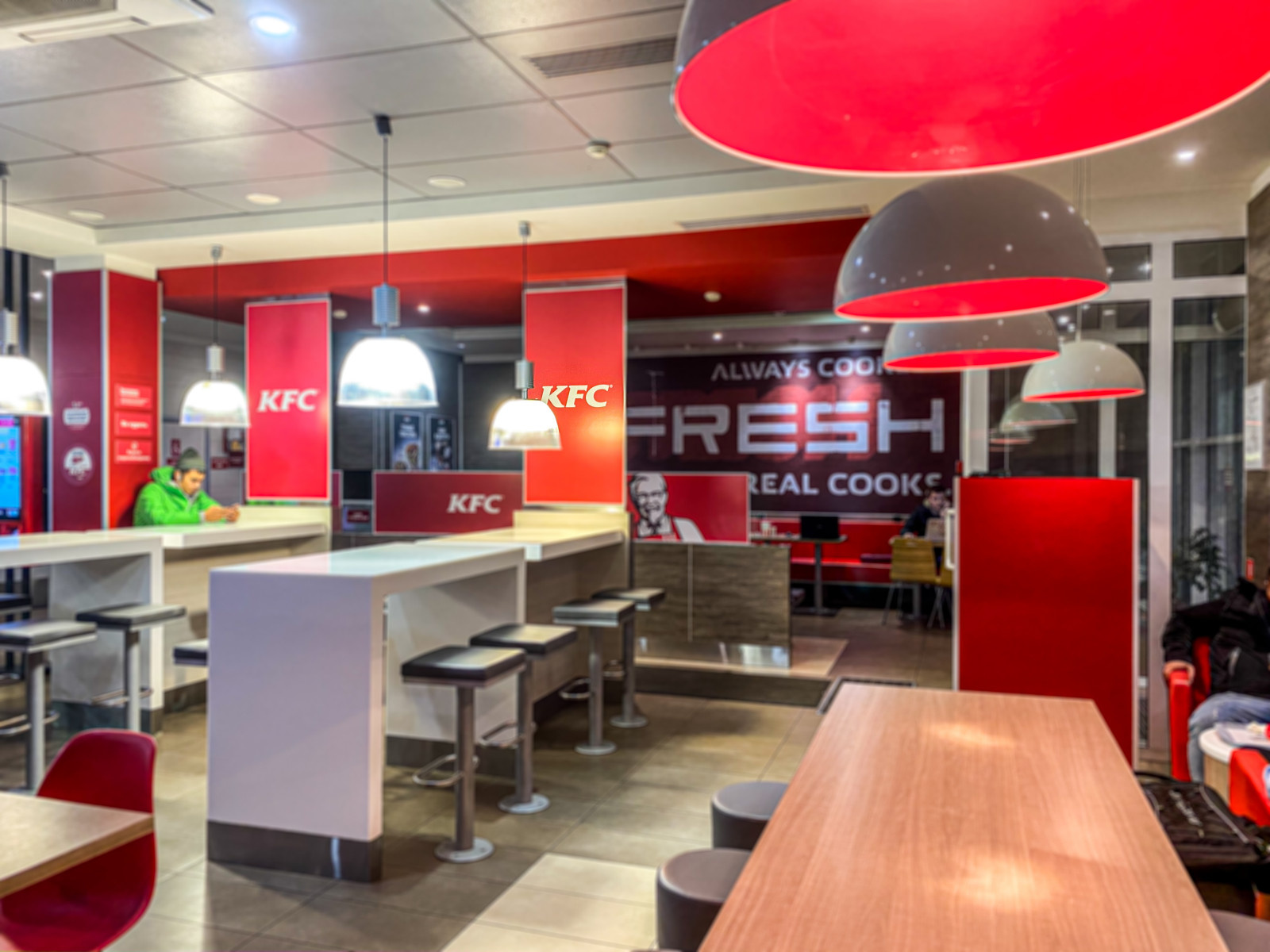 Строительно-монтажные работы в KFC