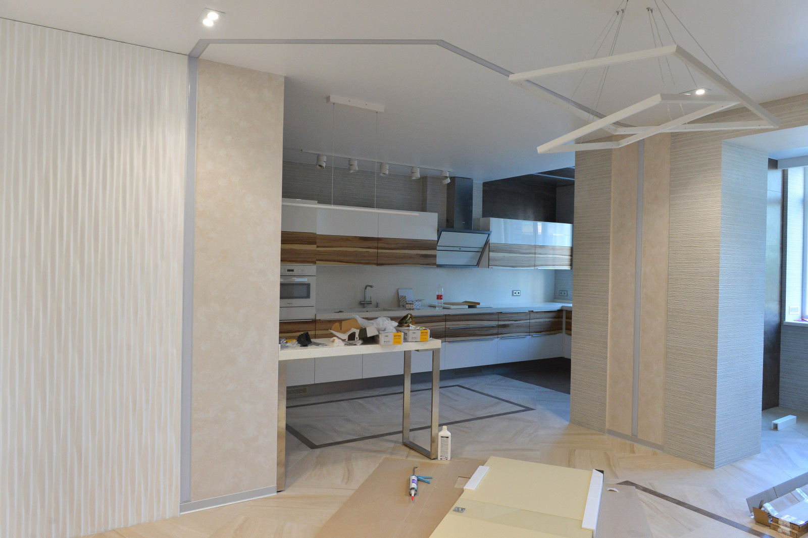 Кухня в современном стиле