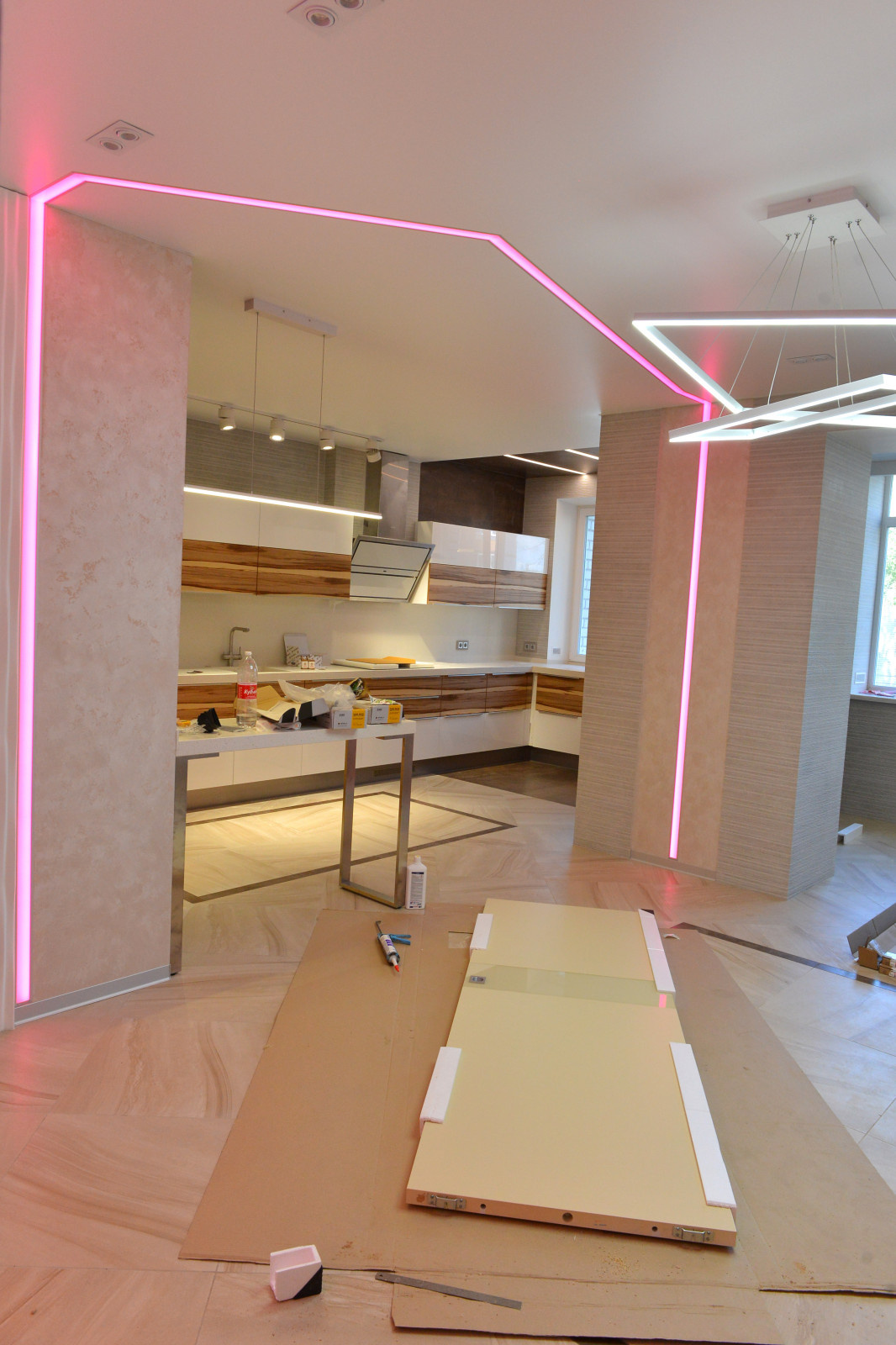 Кухня в современном стиле