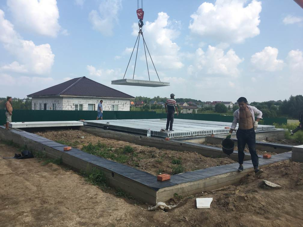 Строительство дома. Рассвет 2019 год.